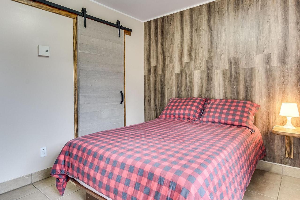 Le Saint Alex Motel Bagian luar foto